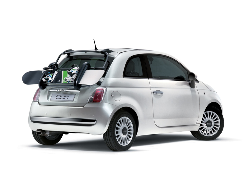 Illustration for article titled Fiat 500 Rolls Out in Europe, Bristling with Tech Goodness